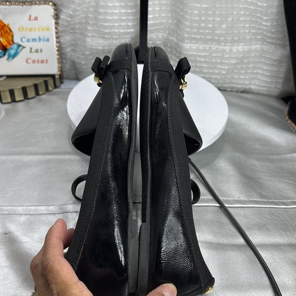 (T5)Michael Kors Women's Black Patent Leather Bow Logo Ballet Flats (Size 8.5 M) - Picture 8 of 11
